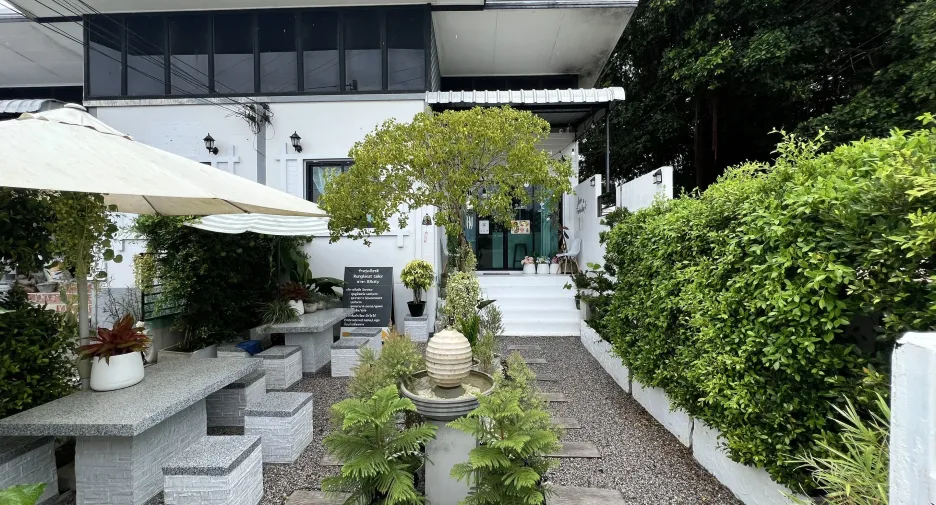 For sale 3 bedrooms townhouse in Hua Hin, Prachuap Khiri Khan