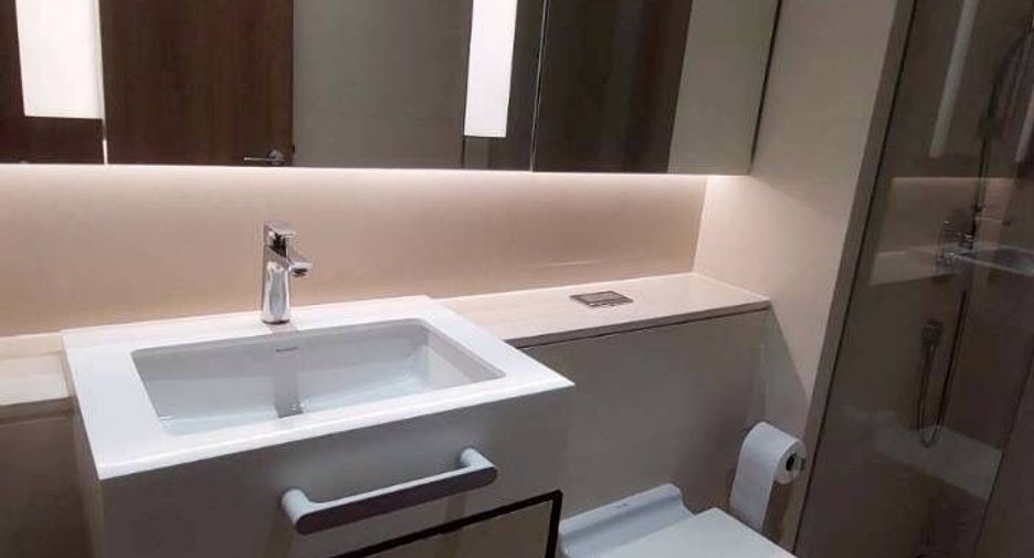 For sale and for rent 2 bedrooms condo in Watthana, Bangkok