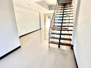 For sale 2 bedrooms townhouse in Mueang Chiang Mai, Chiang Mai