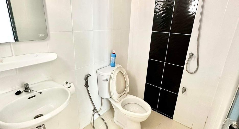 Продажа 2 спальни таунхаус в Mueang Chiang Mai, Чианг Маи