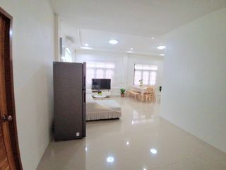 À louer 3 chambres maison à Bang Lamung, Chonburi
