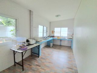 À louer 3 chambres maison à Bang Lamung, Chonburi