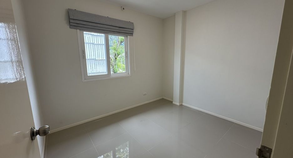 For rent 3 bedrooms house in Mueang Phuket, Phuket
