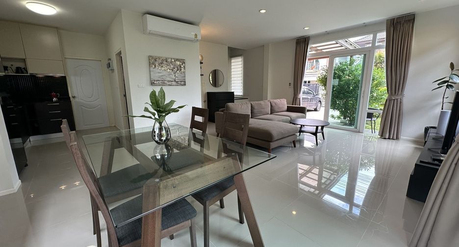 For rent 3 bedrooms house in Mueang Phuket, Phuket