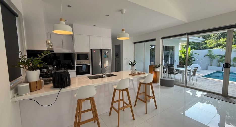 For rent 3 bedrooms villa in Ko Samui, Surat Thani