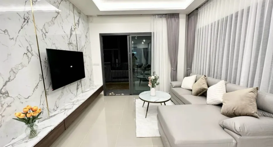 出租 4 卧室 独立屋 在 Bang Lamung, Chon Buri