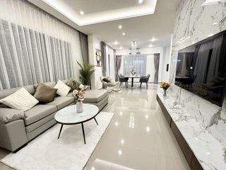 À louer 4 chambres maison à Bang Lamung, Chonburi