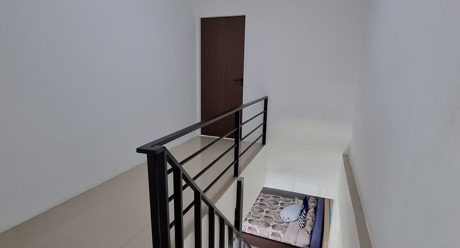 For sale 2 bedrooms townhouse in Hua Hin, Prachuap Khiri Khan