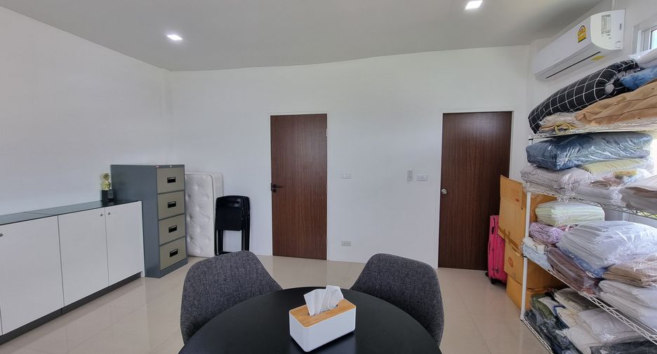 For sale 2 bedrooms townhouse in Hua Hin, Prachuap Khiri Khan