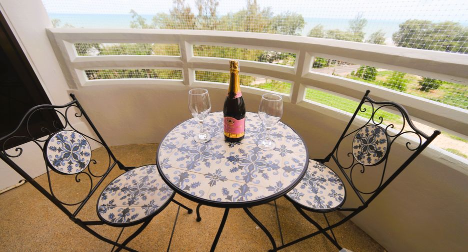 For sale studio condo in Mueang Rayong, Rayong