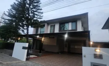 For rent 4 bedrooms house in Mueang Chiang Mai, Chiang Mai