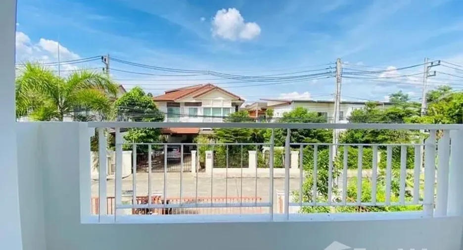 For sale 4 bedrooms house in Mueang Chiang Mai, Chiang Mai