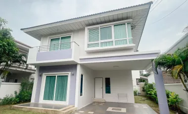Casa en alquiler de 3 habitaciones en Mueang Phuket, Phuket