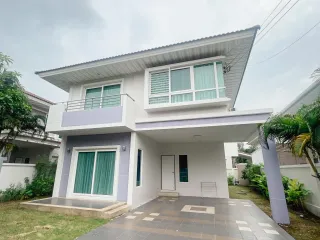 For rent 3 bedrooms house in Mueang Phuket, Phuket