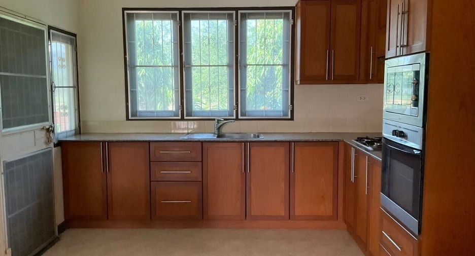 For sale 3 bedrooms house in Sam Roi Yot, Prachuap Khiri Khan
