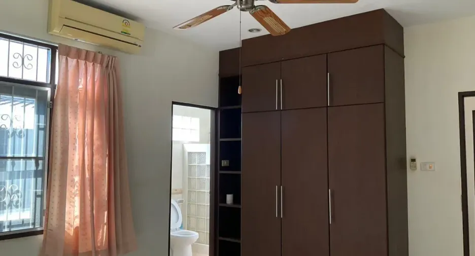 Haus zum Kauf mit 3 Zimmer in Sam Roi Yot, Prachuap Khiri Khan