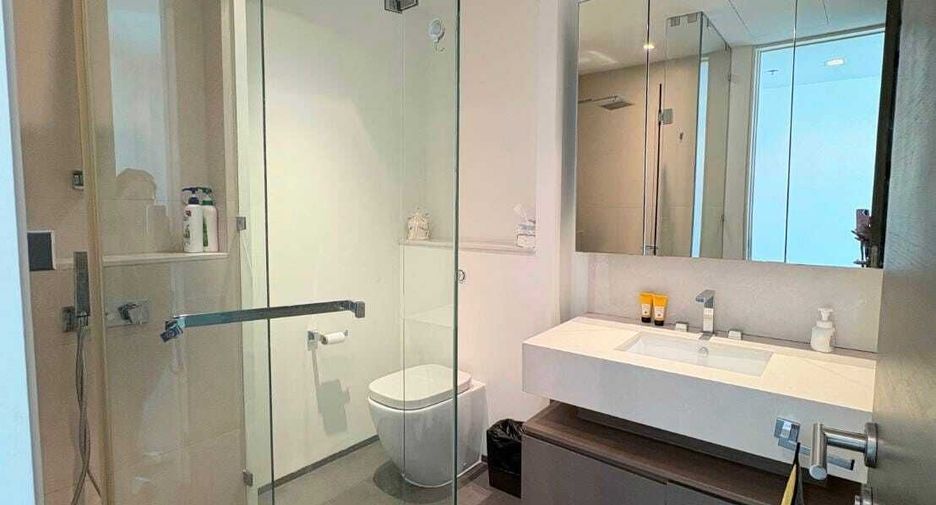 Condo en venta de 4 habitaciones en Sathon, Bangkok