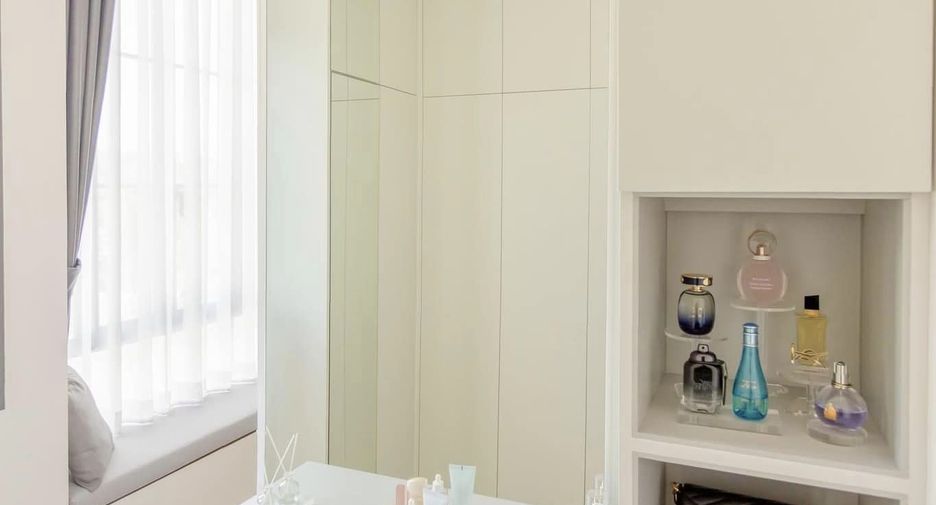 Haus zum Kauf und zur Miete mit 4 Zimmer in Bang Khun Thian, Bangkok