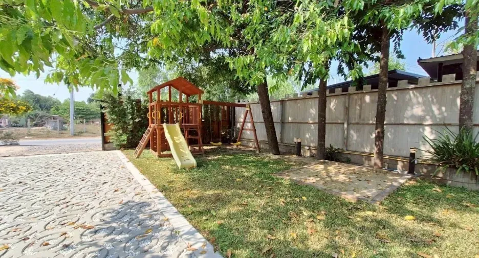 Villa en alquiler de 2 habitaciones en Cha Am, Phetchaburi