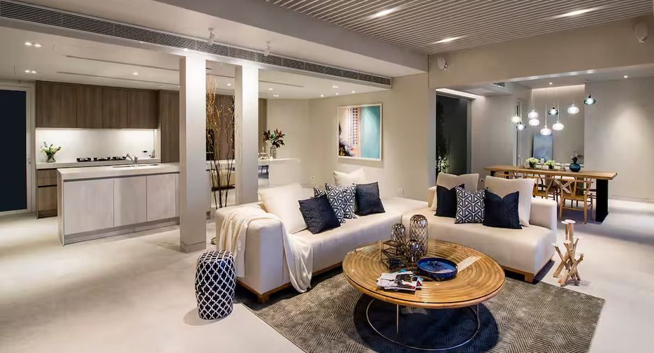 For sale 4 bedrooms villa in Thalang, Phuket