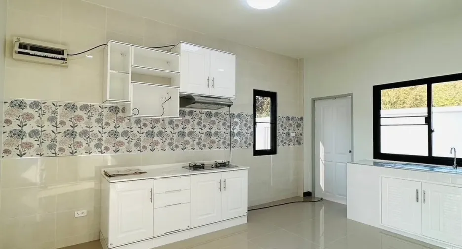 Haus zum Kauf mit 3 Zimmer in Hang Dong, Chiang Mai