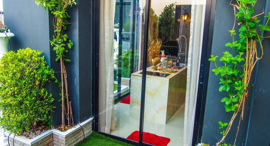 Condo en venta de 5 habitaciones en Watthana, Bangkok