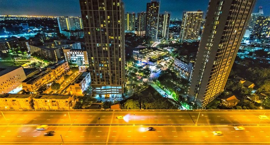 Condo en venta de 5 habitaciones en Watthana, Bangkok