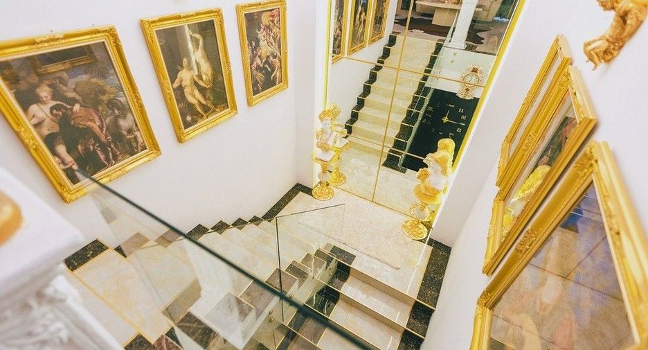 Condo en venta de 5 habitaciones en Watthana, Bangkok