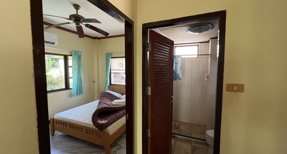 For rent 5 ベッドルーム house in Mueang Phuket, Phuket