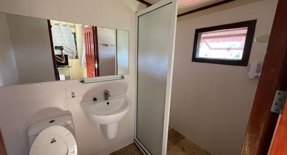 For rent 5 ベッドルーム house in Mueang Phuket, Phuket