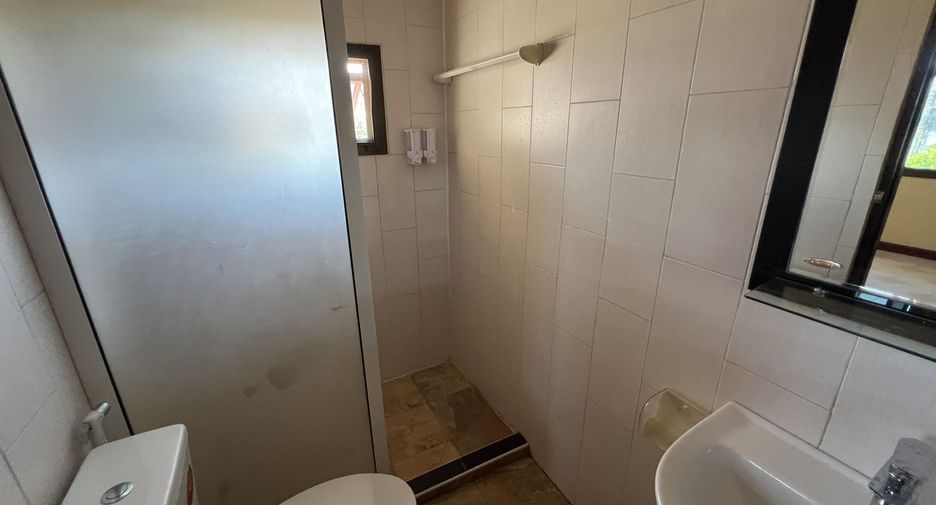 For rent 5 ベッドルーム house in Mueang Phuket, Phuket