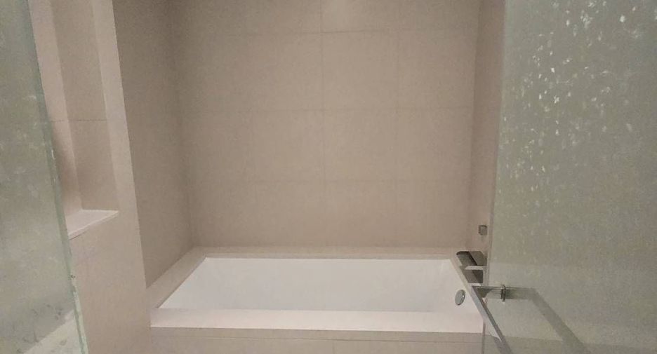 Продажа 2 спальни кондо в Сатхон, Бангкок