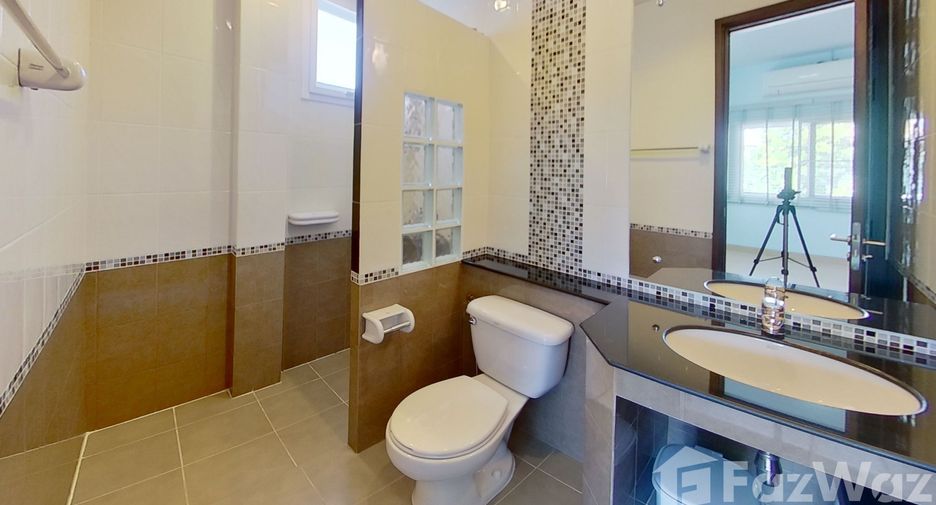 For sale 4 bedrooms house in Hang Dong, Chiang Mai