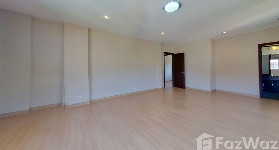For sale 4 bedrooms house in Hang Dong, Chiang Mai