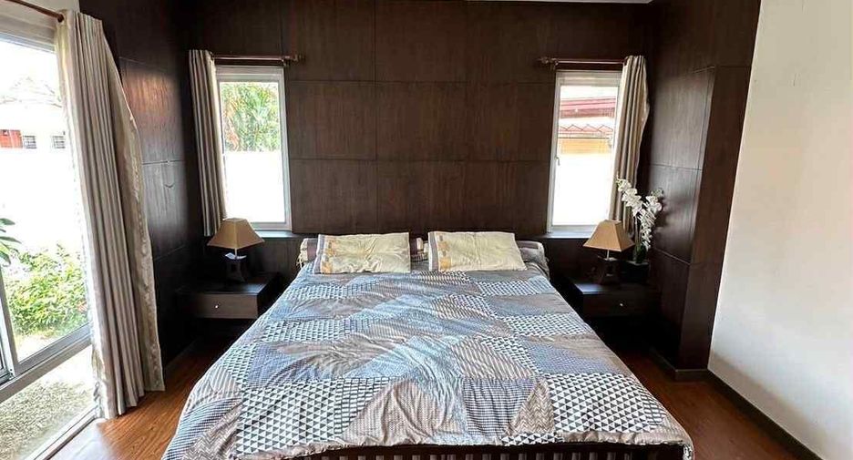 À vendre 5 chambres villa à Bang Lamung, Chonburi