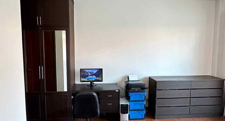 À vendre 5 chambres villa à Bang Lamung, Chonburi