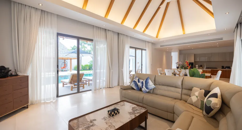 À louer 4 chambres villa à Thalang, Phuket