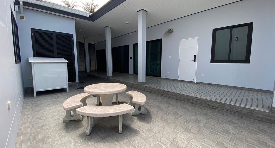 For sale 7 bedrooms villa in Cha Am, Phetchaburi