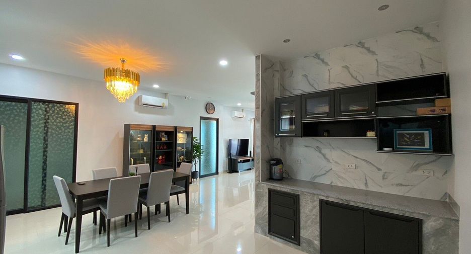 For sale 7 bedrooms villa in Cha Am, Phetchaburi