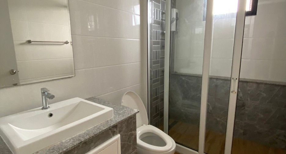 For sale 7 bedrooms villa in Cha Am, Phetchaburi