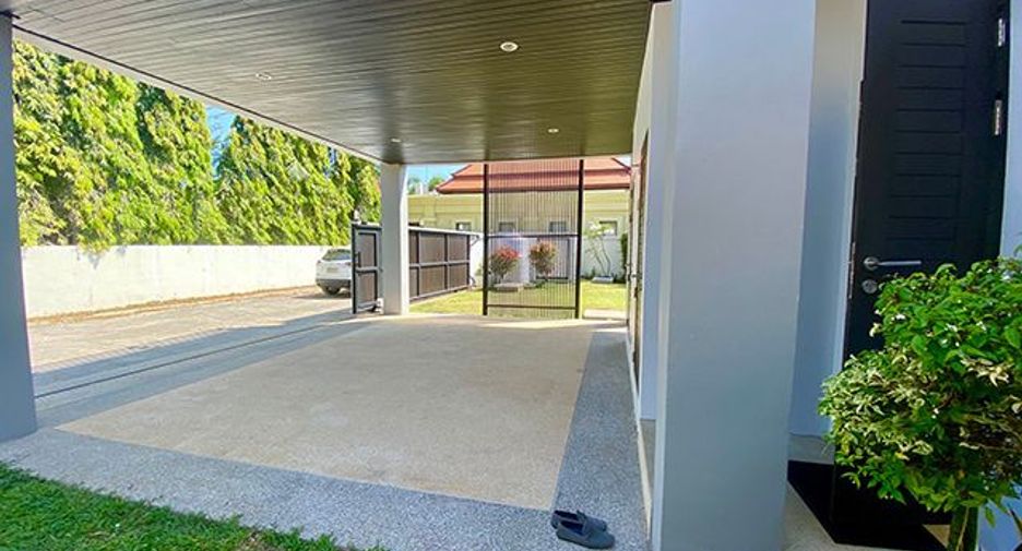 For sale 3 ベッドルーム villa in Mueang Phuket, Phuket