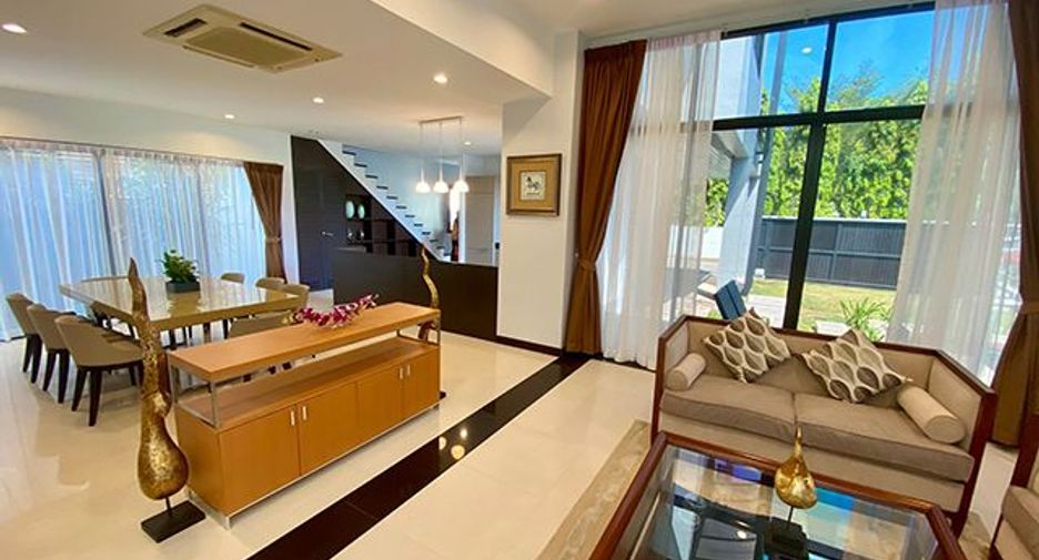For sale 3 ベッドルーム villa in Mueang Phuket, Phuket