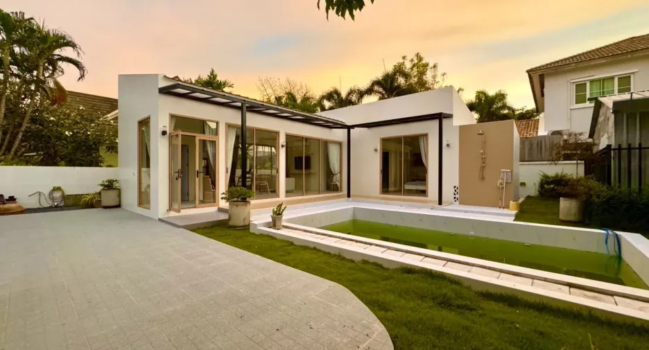 À louer 2 chambres villa à Mueang Phuket, Phuket