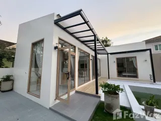 Villa en alquiler de 2 habitaciones en Mueang Phuket, Phuket