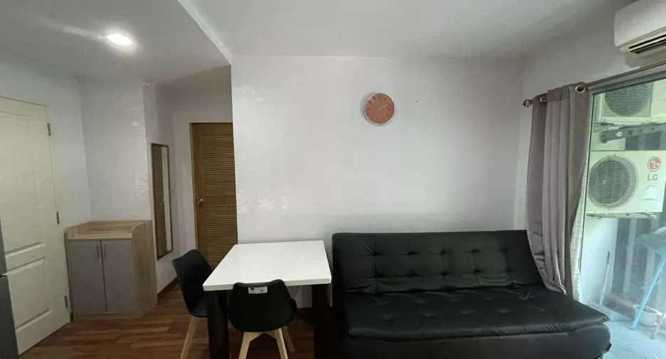Casa en alquiler de 2 habitaciones en Mueang Khon Kaen, Khon Kaen