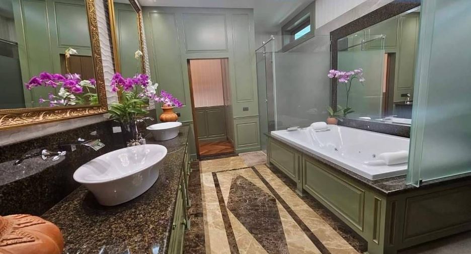 Villa zum Kauf mit 4 Zimmer in Pran Buri, Prachuap Khiri Khan