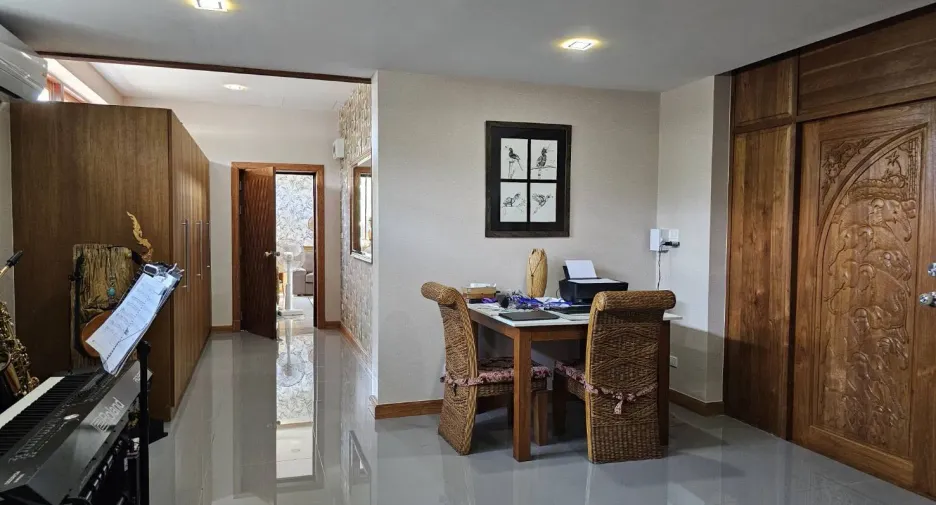For sale 4 bedrooms villa in Pran Buri, Prachuap Khiri Khan