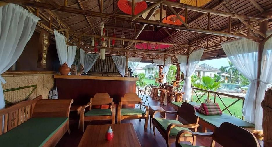 Villa zum Kauf mit 4 Zimmer in Pran Buri, Prachuap Khiri Khan