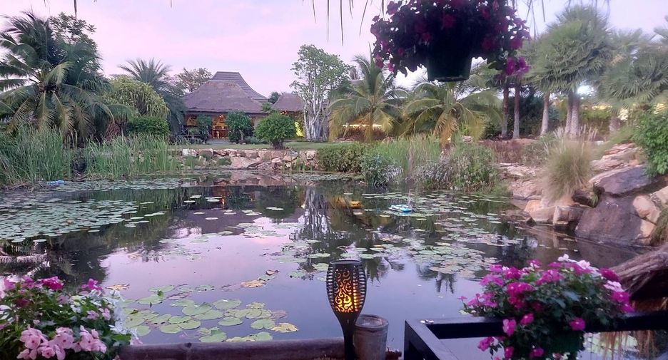 Villa zum Kauf mit 4 Zimmer in Pran Buri, Prachuap Khiri Khan