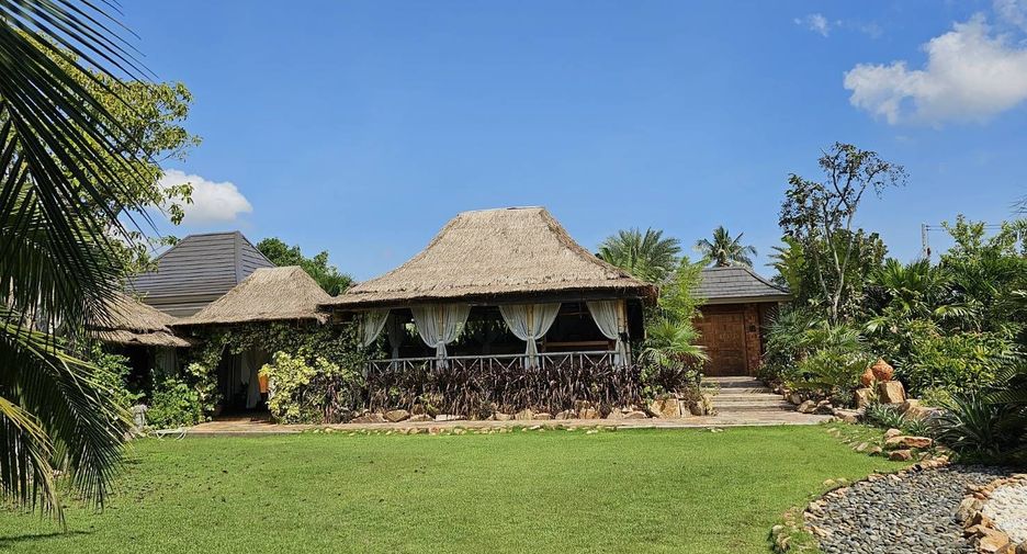 Villa zum Kauf mit 4 Zimmer in Pran Buri, Prachuap Khiri Khan